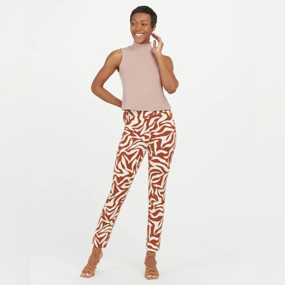 NWT Spanx On-the-Go Printed Ankle Slim Straight Pant Clay Zebra Stripe Petite XL - Picture 2 of 16